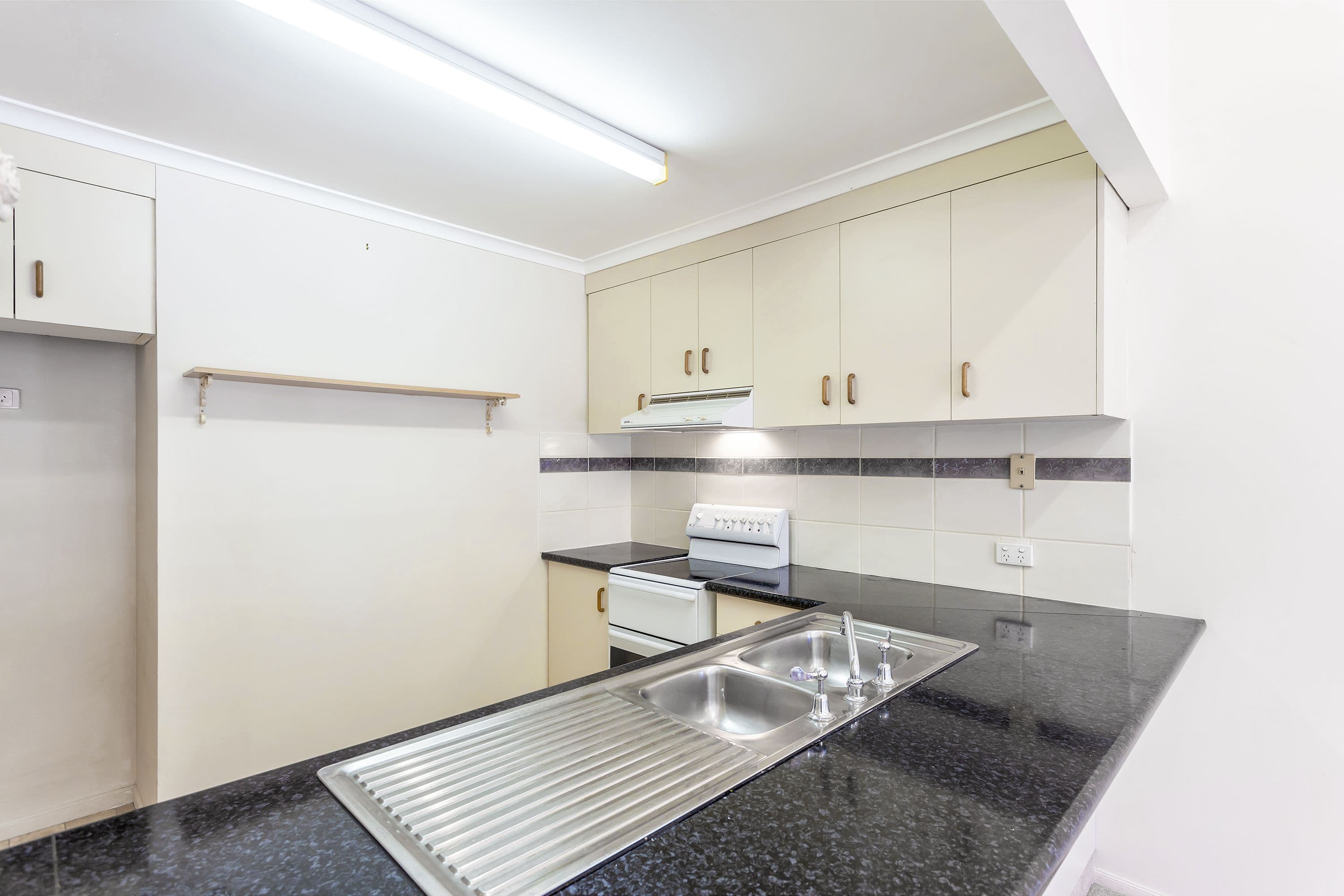 39 Anzac Avenue, Newtown QLD 4350, Newtown - Thumbnail 5
