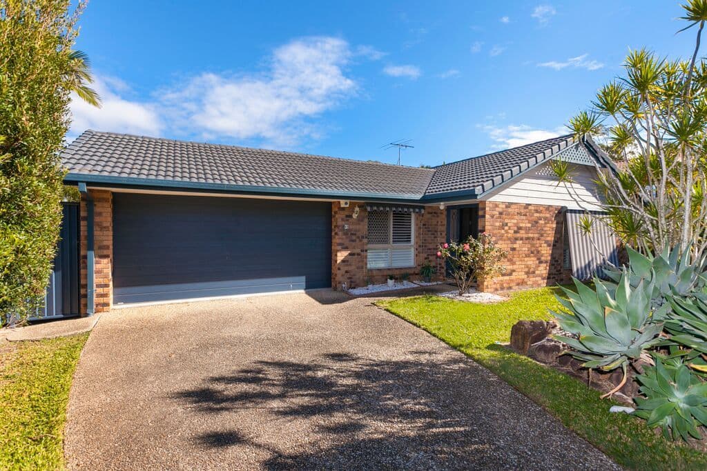 49 Glen Ross Road, Sinnamon Park QLD 4073, Sinnamon Park - Thumbnail 2