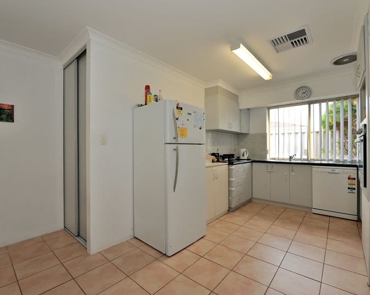 3 Shell Close, COOLOONGUP WA 6168, Cooloongup - Thumbnail 4