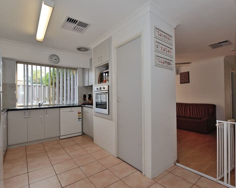 3 Shell Close, COOLOONGUP WA 6168, Cooloongup - Thumbnail 5