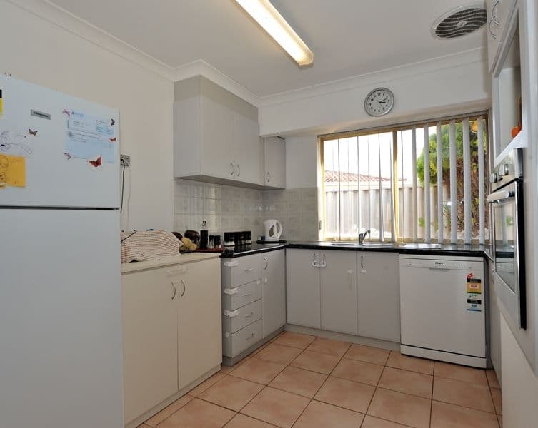 3 Shell Close, COOLOONGUP WA 6168, Cooloongup - Thumbnail 6