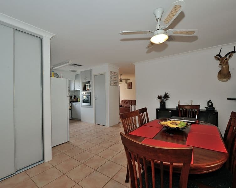3 Shell Close, COOLOONGUP WA 6168, Cooloongup - Thumbnail 7