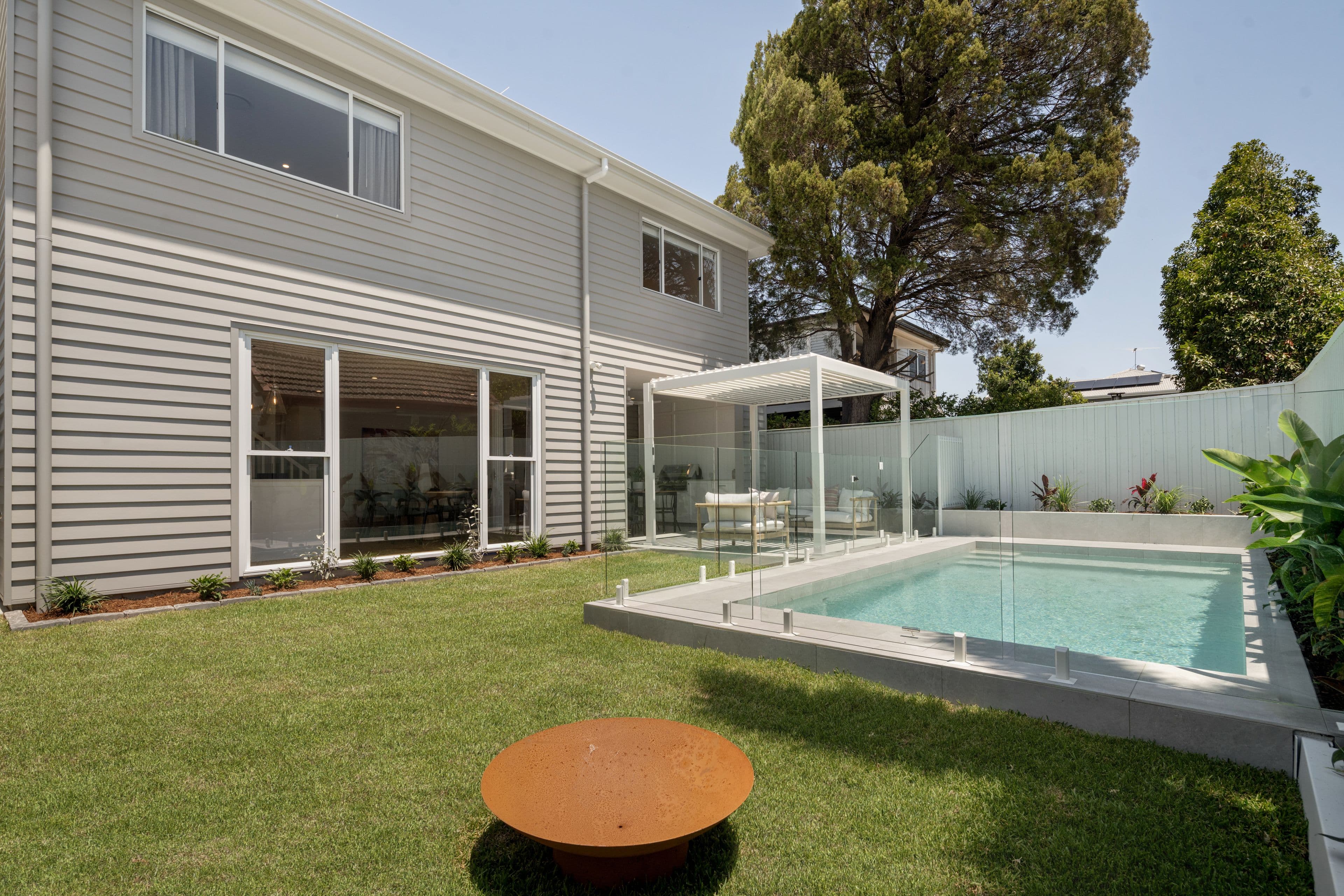 118 Grosvenor Street, Morningside QLD 4170, Morningside - Image 1