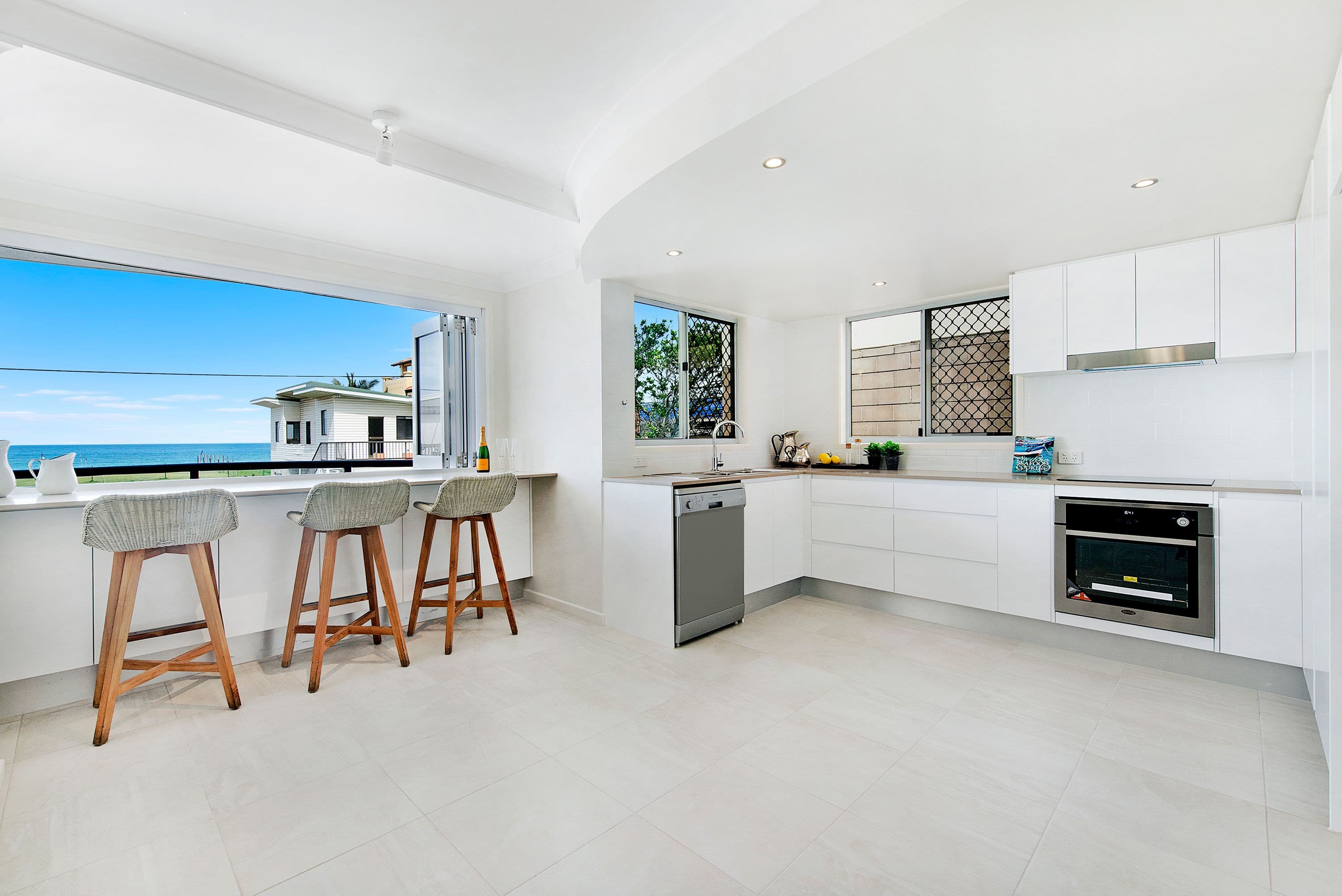 102 Jefferson Lane, Palm Beach QLD 4221, Palm Beach - Thumbnail 7