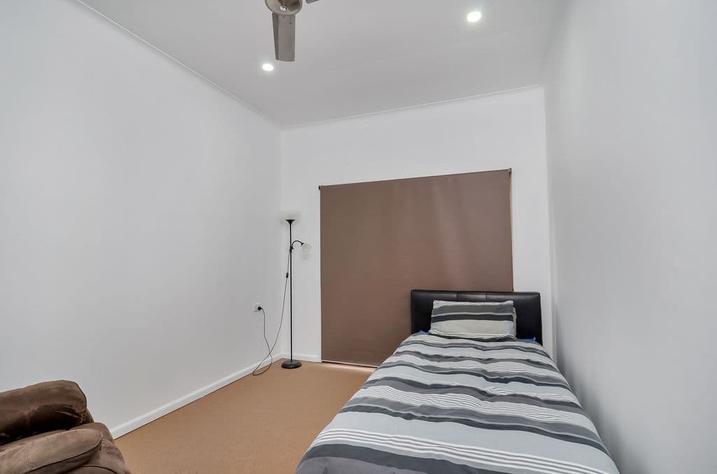 26 Glentrees Grove, CURRUMBIN WATERS QLD 4223, Currumbin Waters - Thumbnail 8