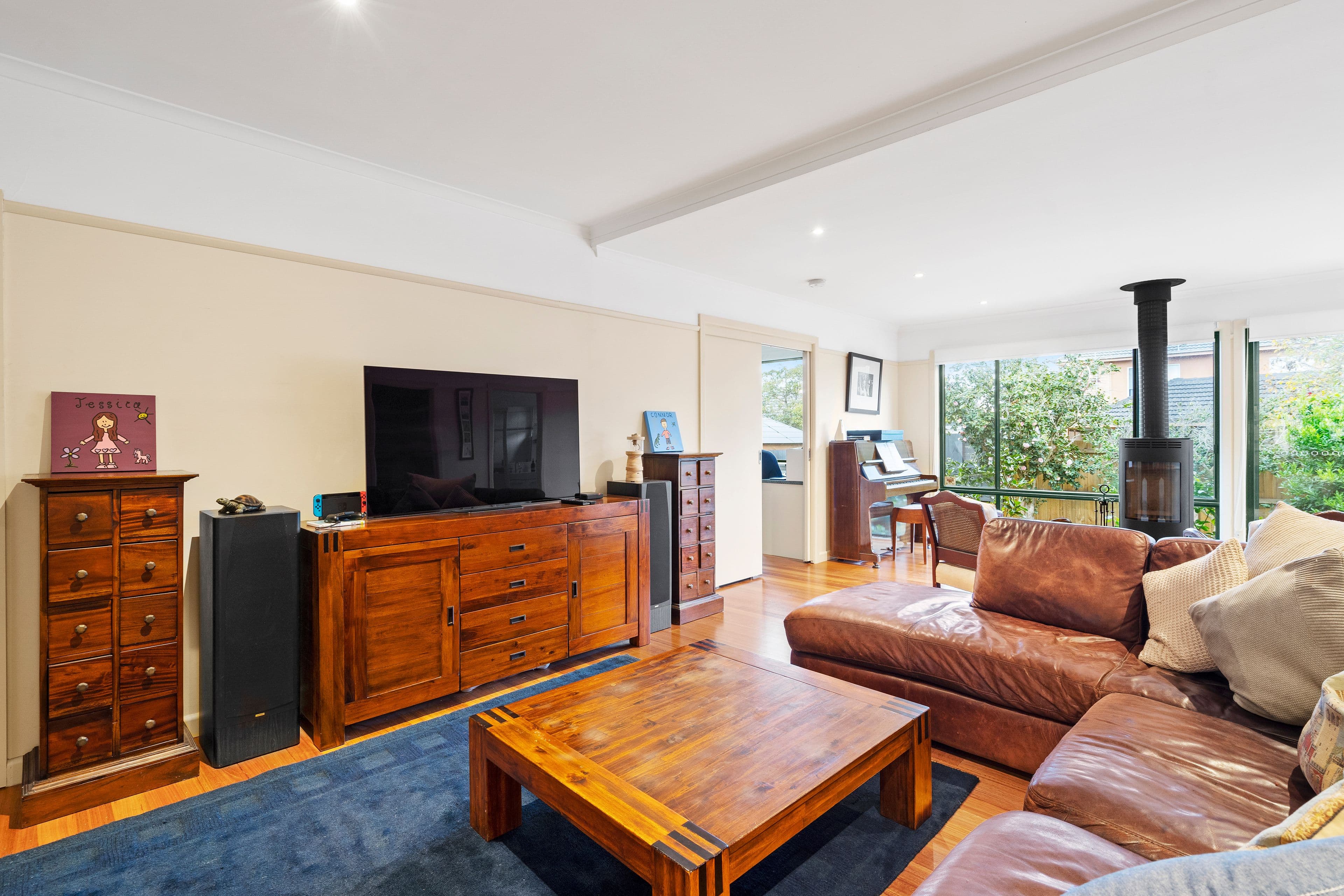 9 Mena Avenue, Cheltenham VIC 3192, Cheltenham - Thumbnail 2