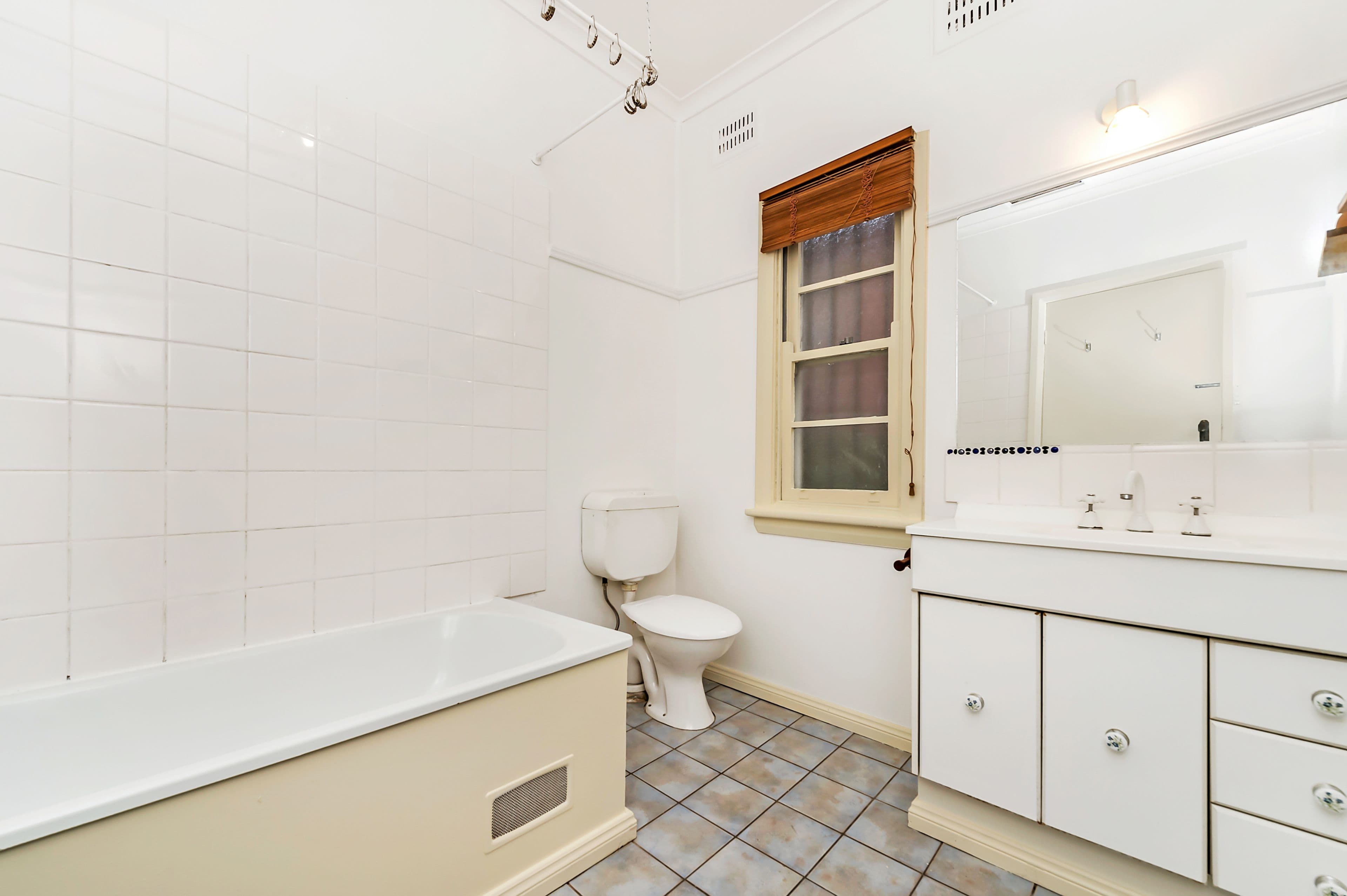 32 Surveyor Street, Queanbeyan - Thumbnail 8