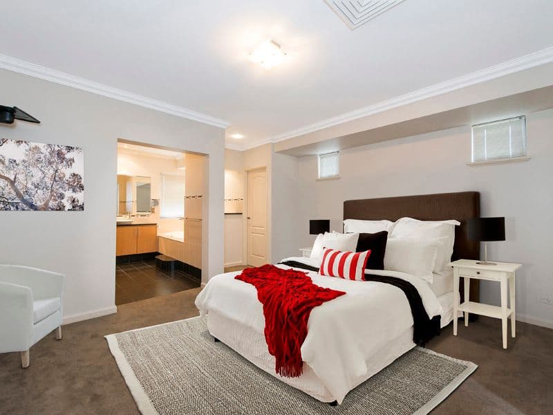 16 Clairmont Avenue, Cranbourne, VIC 3977, Cranbourne - Thumbnail 2