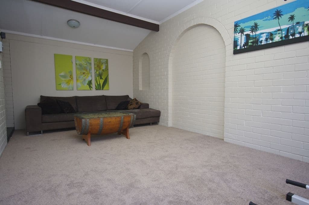 4 Macdonald Avenue, PADBURY WA 6025, Padbury - Thumbnail 7