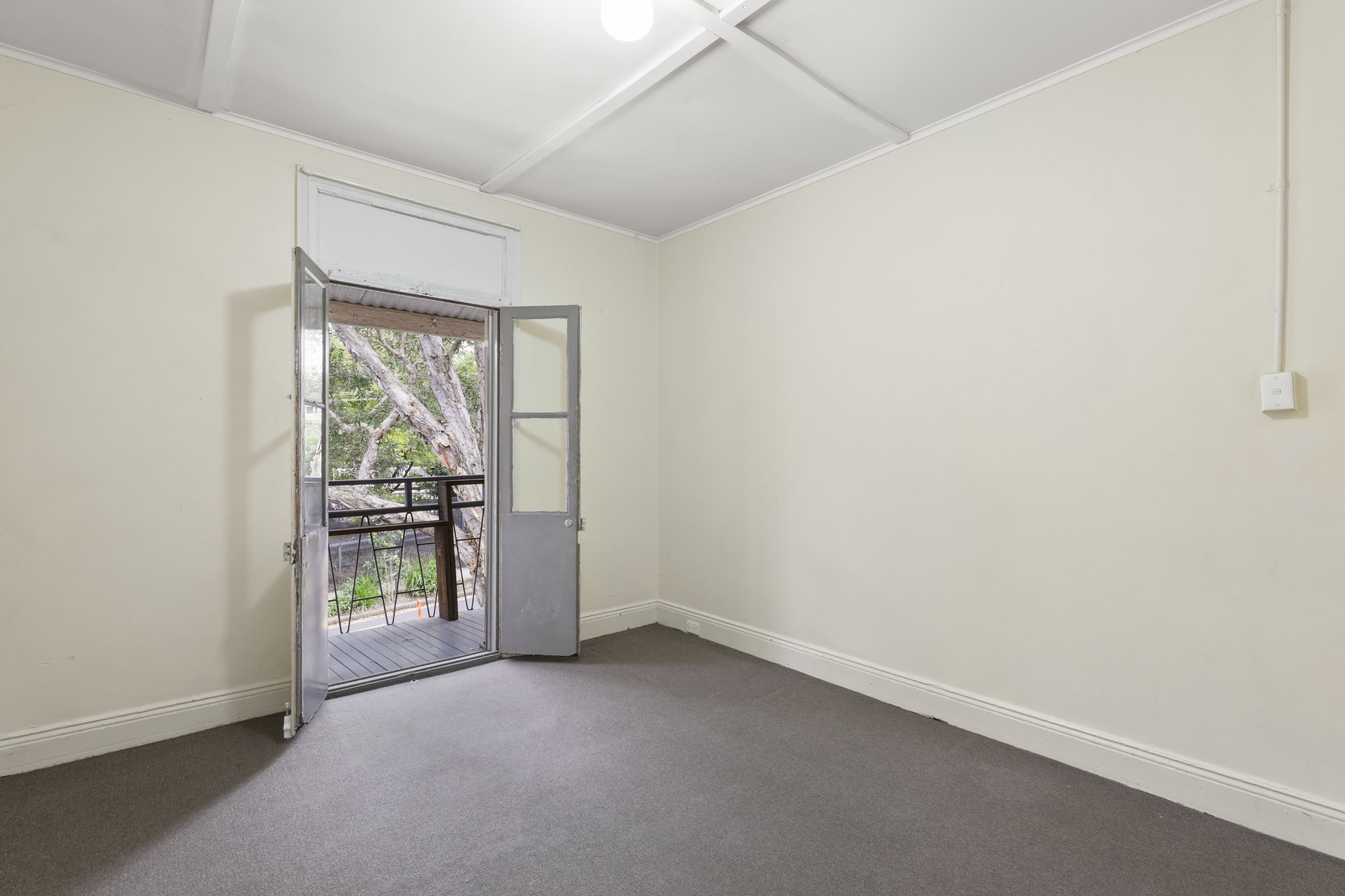13 Bridge Street, Erskineville NSW 2043, Erskineville - Thumbnail 2