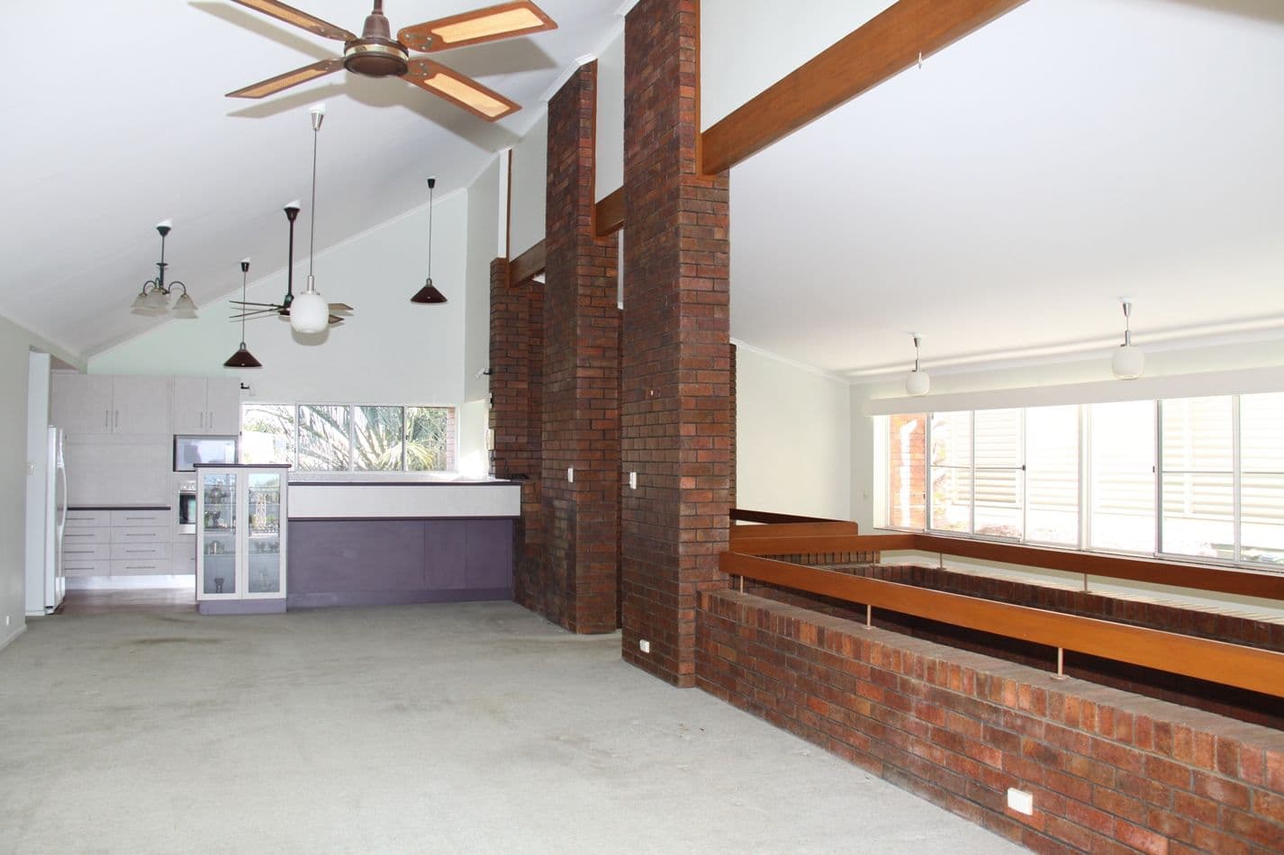 32 Scallop Street, Tannum Sands QLD 4680, Tannum Sands - Thumbnail 3