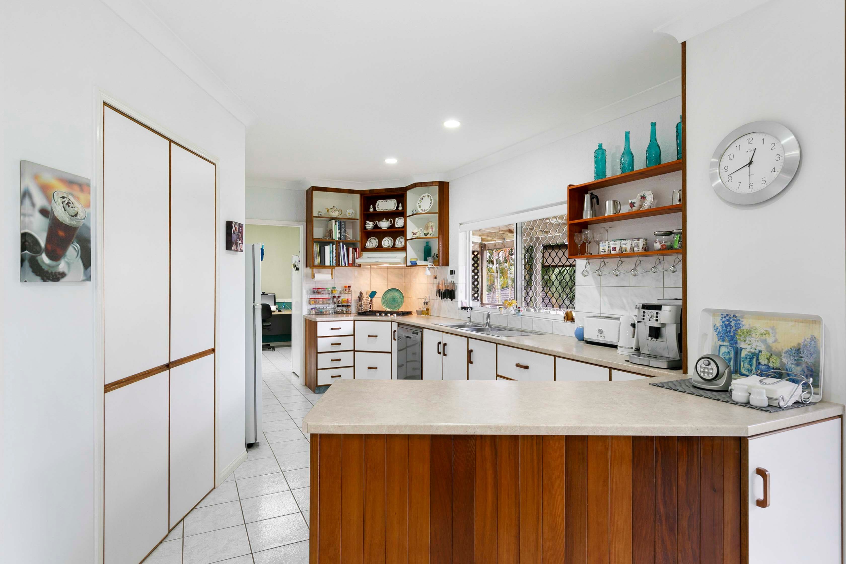20 Andersen Avenue, Urraween QLD 4655, Urraween - Thumbnail 6