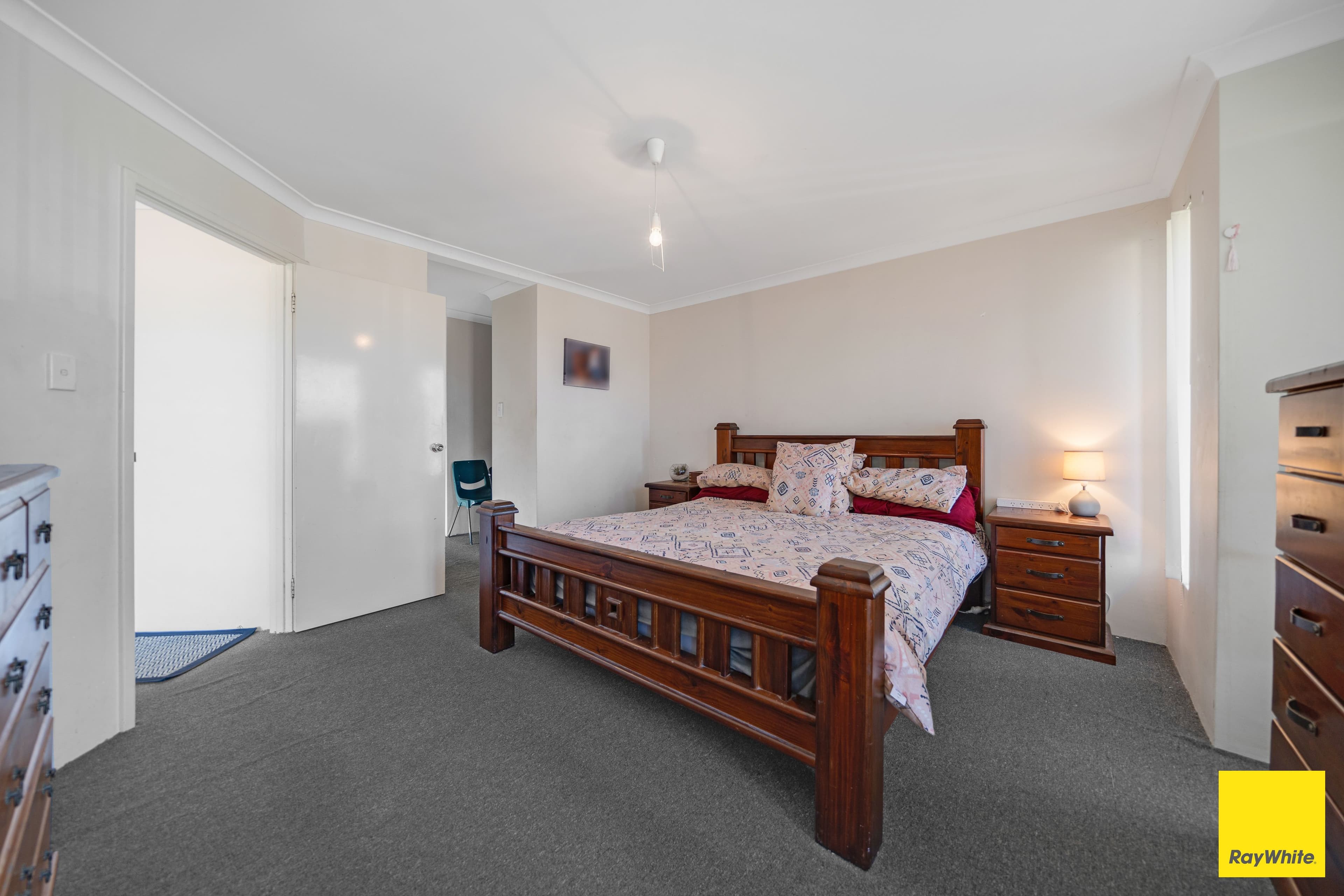 112 Brixton Crescent, Ellenbrook WA 6069, Ellenbrook - Thumbnail 6