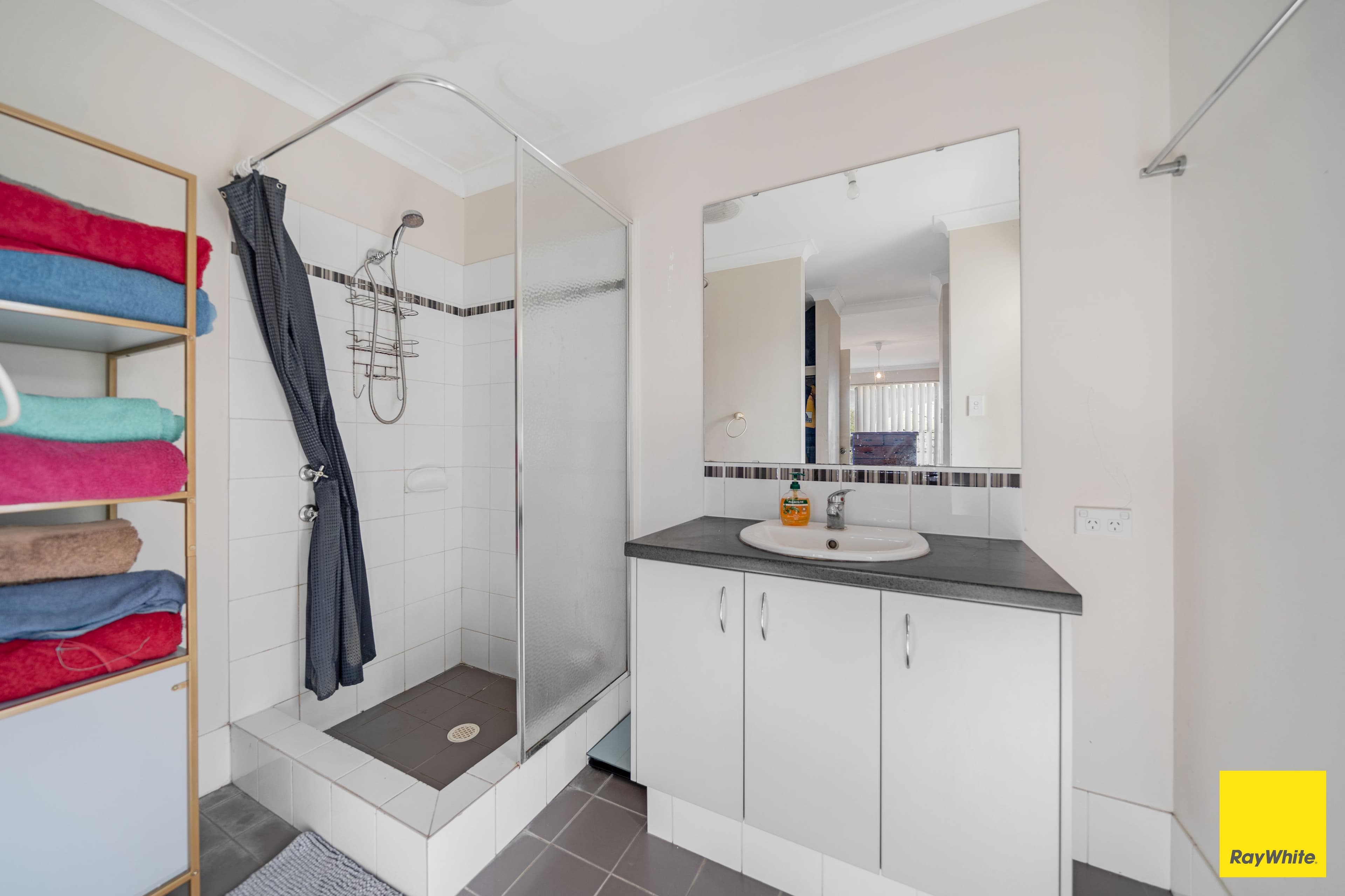 112 Brixton Crescent, Ellenbrook WA 6069, Ellenbrook - Thumbnail 7