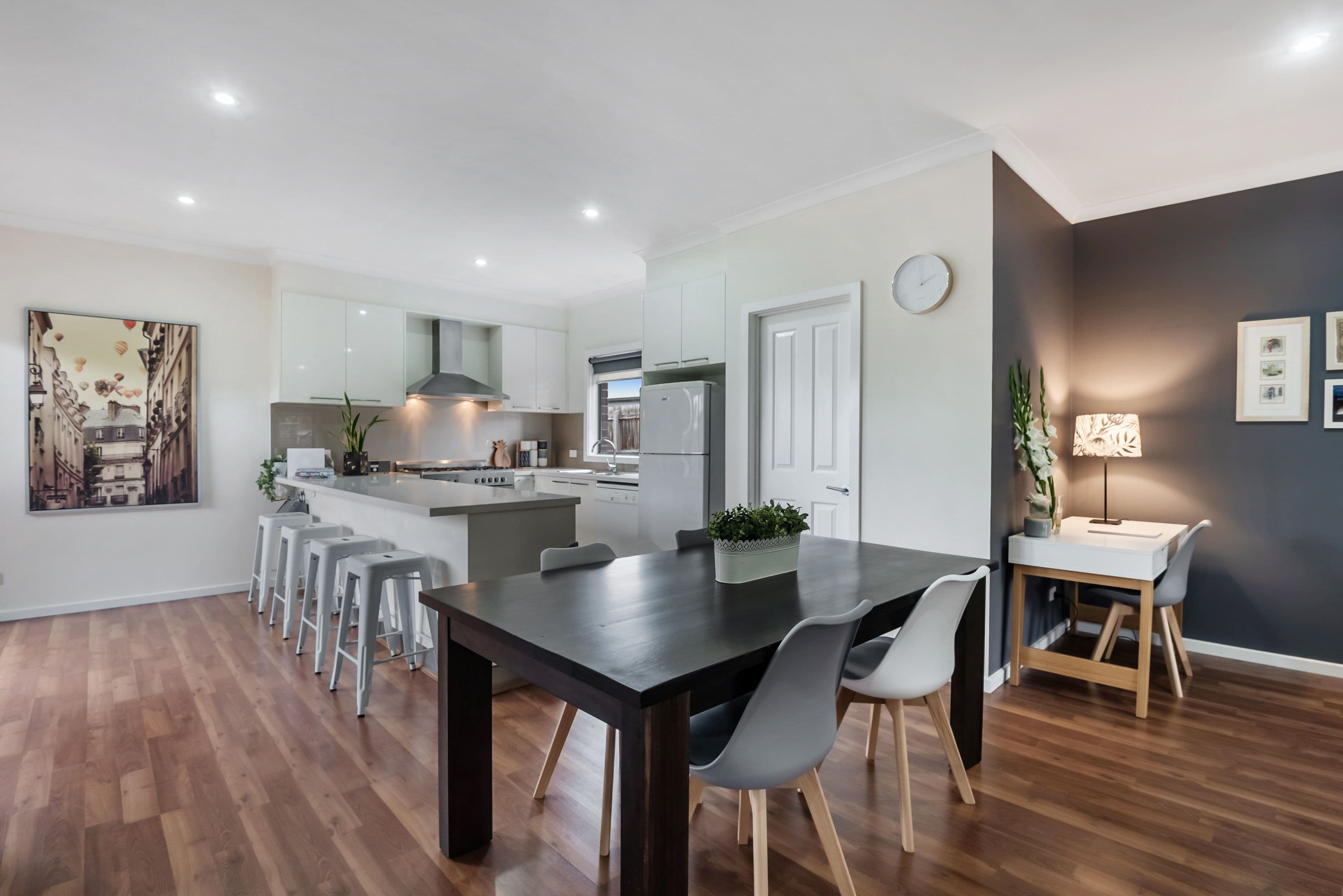 18 Evans Crescent, Reservoir VIC 3073, Reservoir - Thumbnail 8