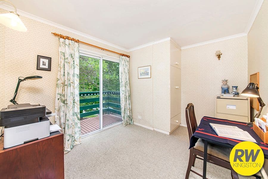 8 Green Street, Narrabundah ACT 2604, Narrabundah - Thumbnail 2