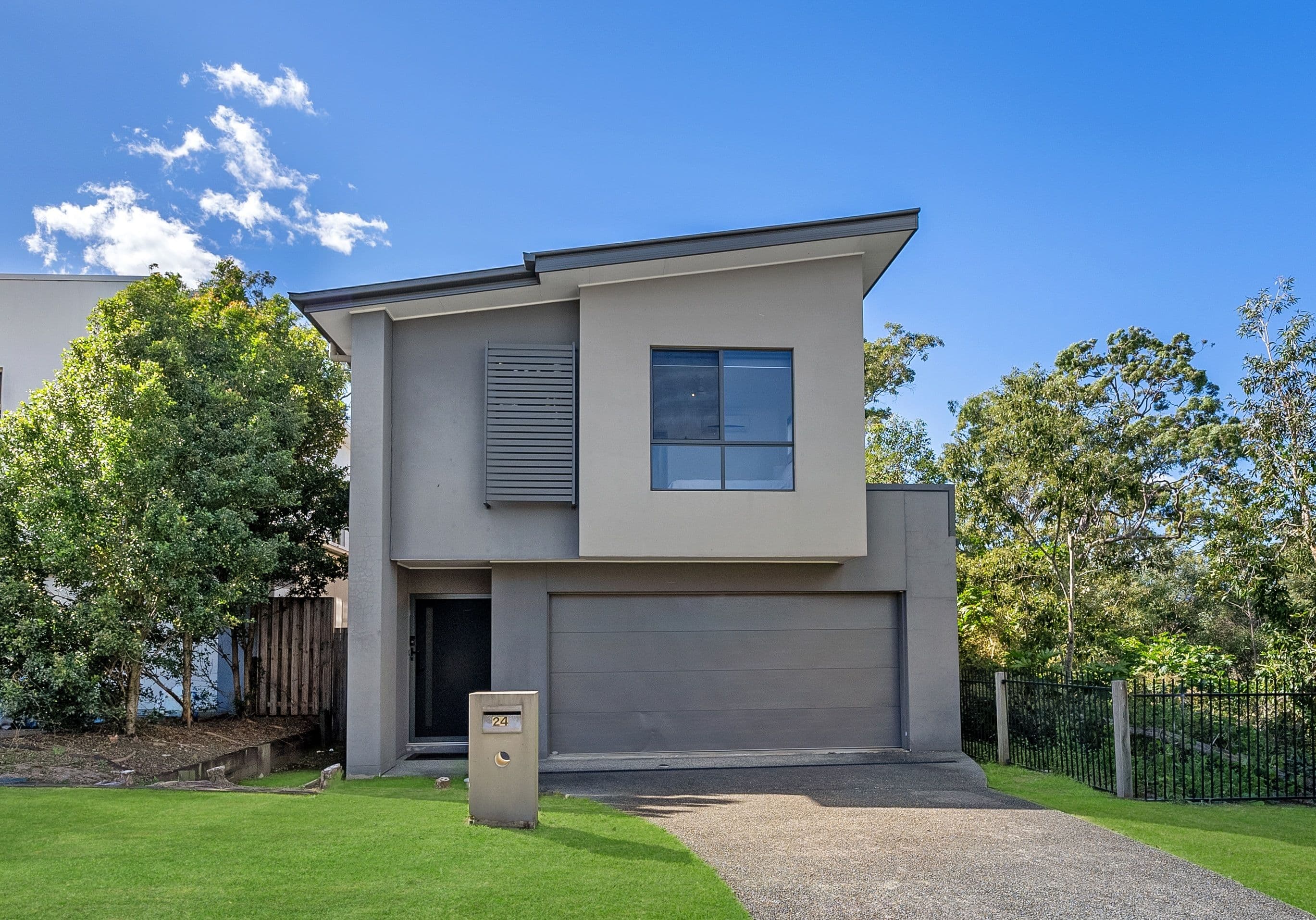 24 Synergy Drive, Coomera QLD 4209, Coomera - Thumbnail 2