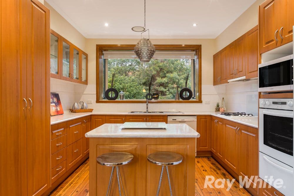 174 Plenty River Drive, Greensborough VIC 3088, Greensborough - Thumbnail 4