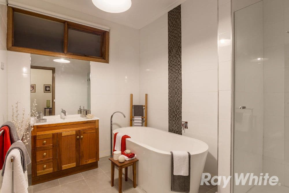 174 Plenty River Drive, Greensborough VIC 3088, Greensborough - Thumbnail 7