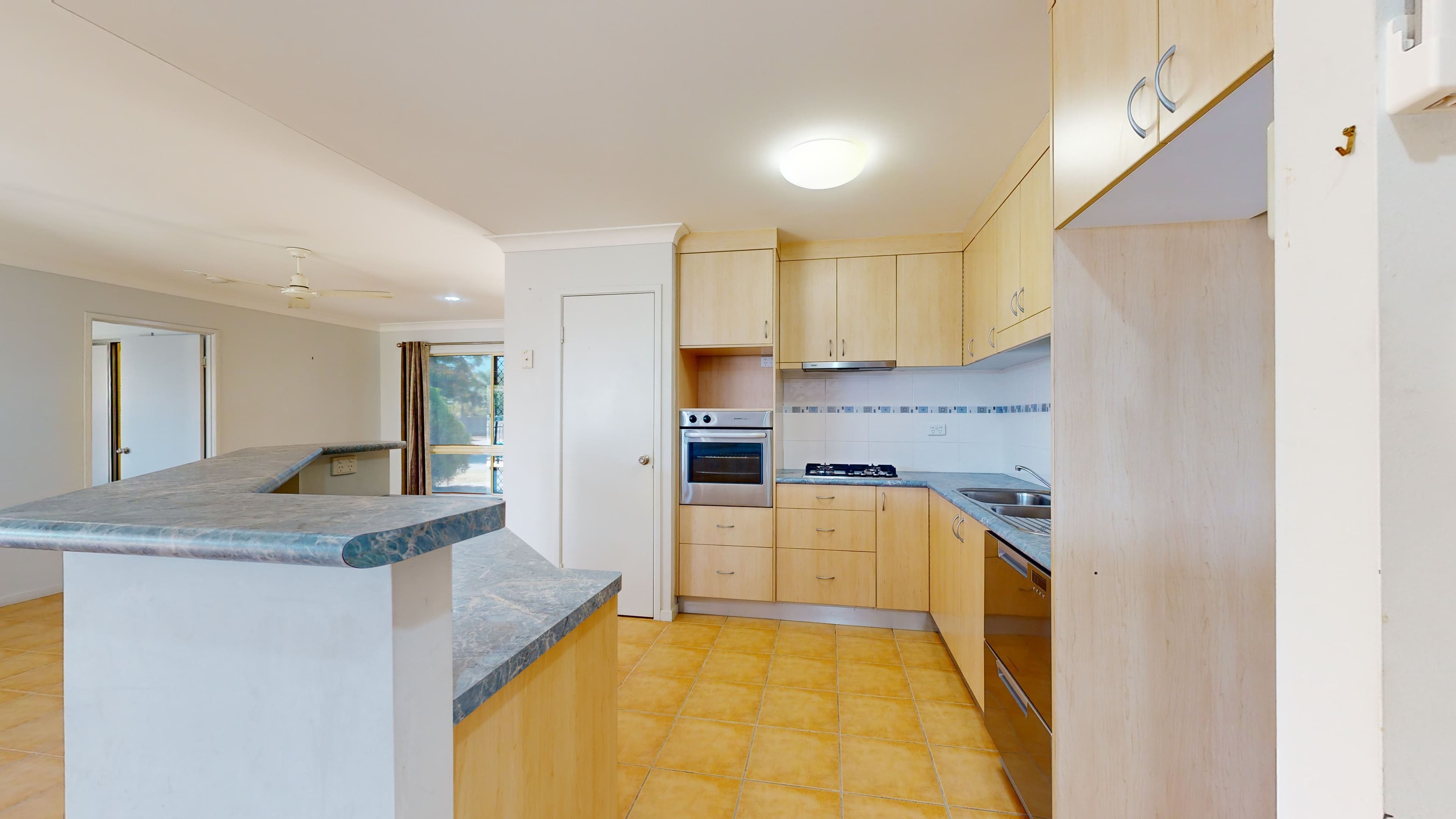 1 Gilby Court, Kirwan QLD 4817, Kirwan - Thumbnail 4
