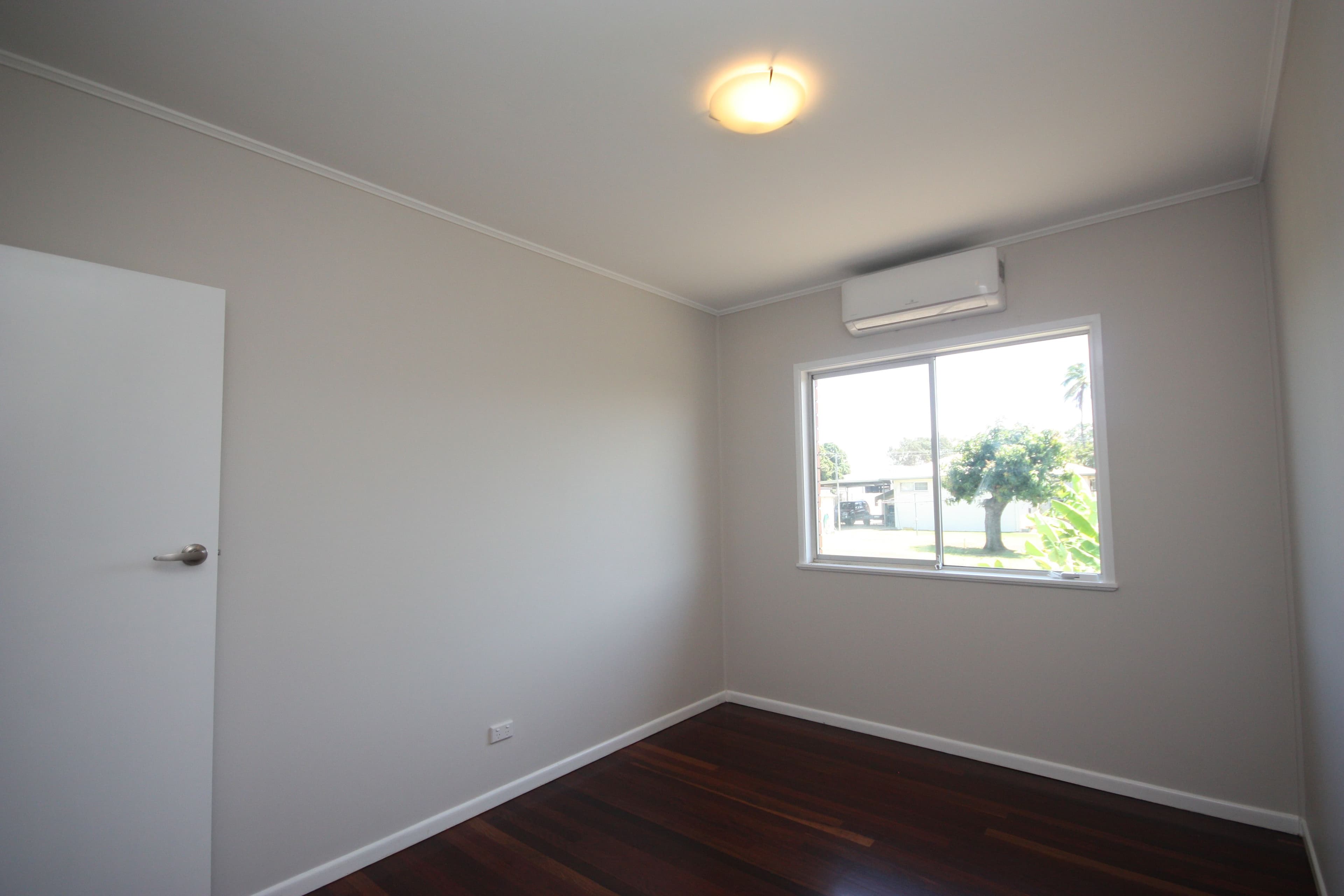 52 Ninth Avenue, Home Hill QLD 4806, Home Hill - Thumbnail 6