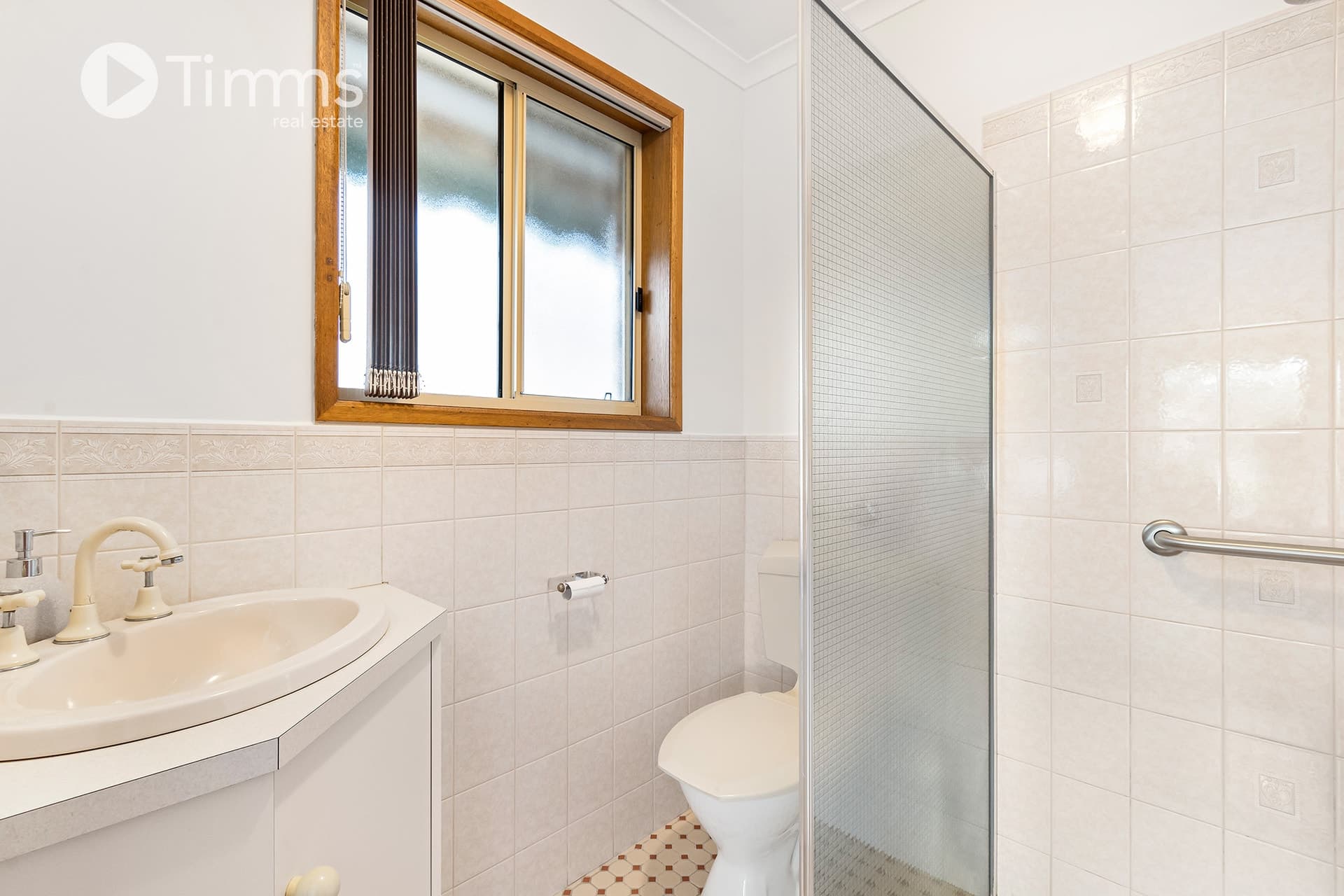 15 Cedar Avenue, Seaford - Thumbnail 7