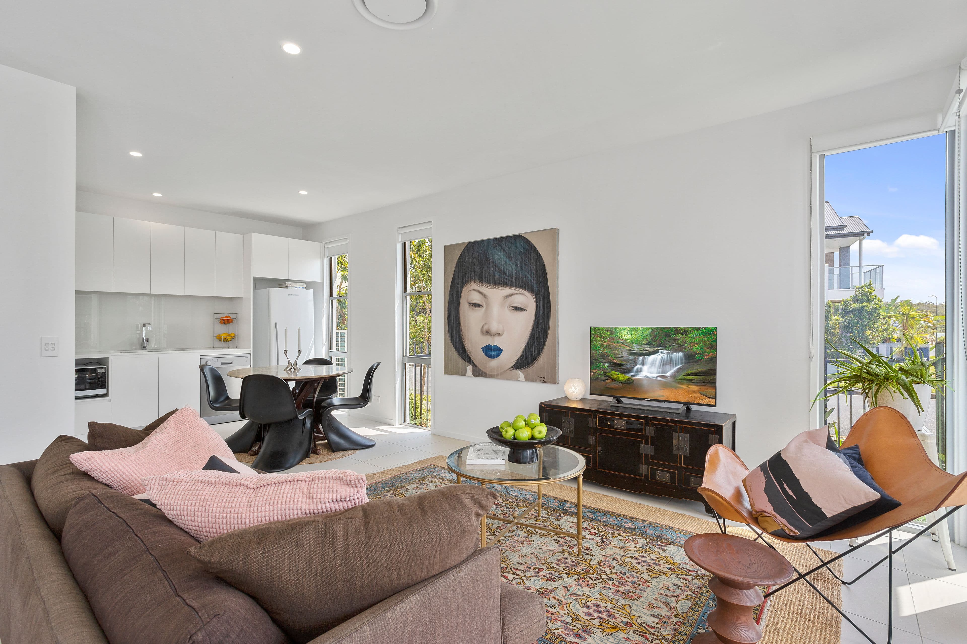 2 Emily Way, Varsity Lakes QLD 4227, Varsity Lakes - Thumbnail 2