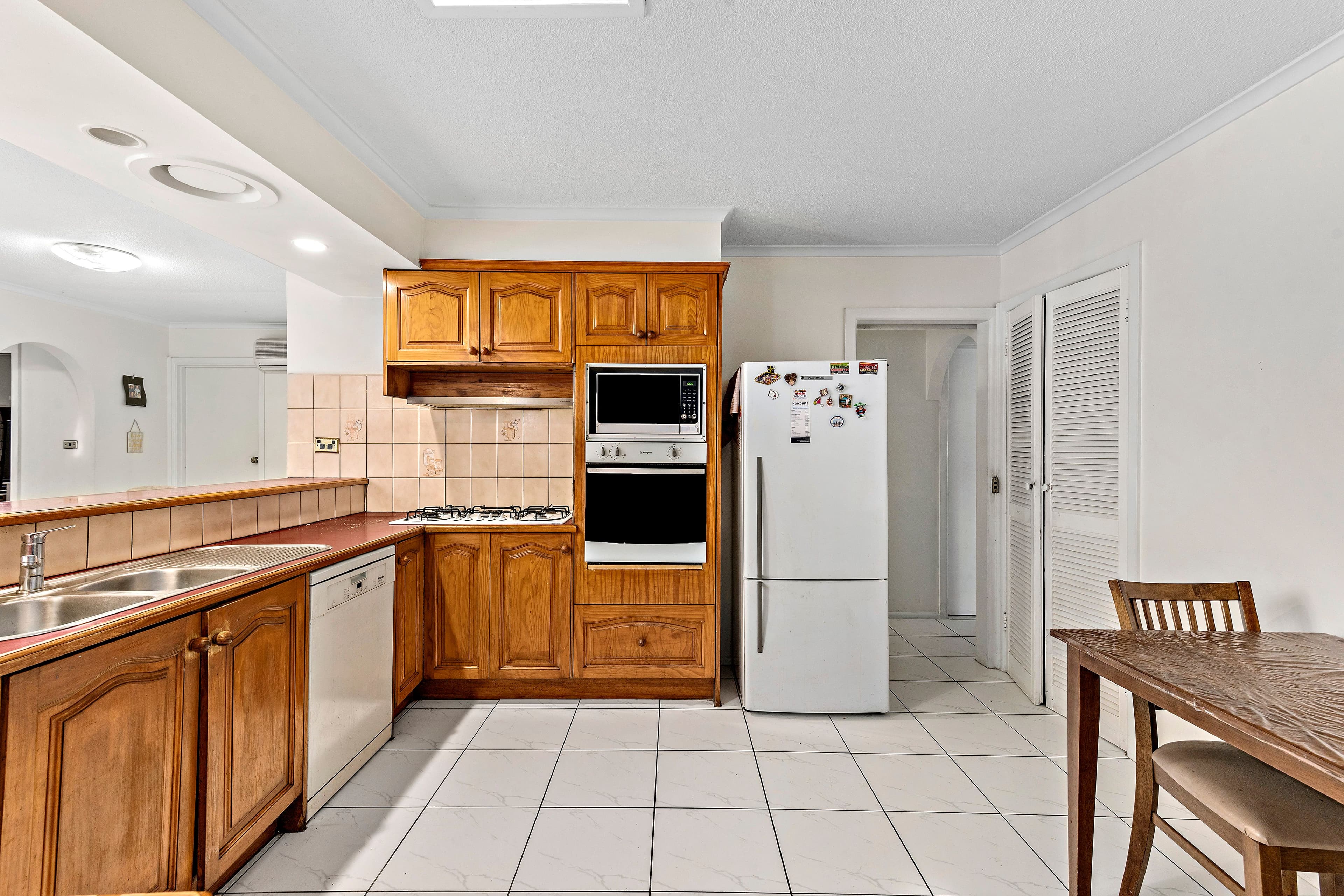 19 Barrington Drive, Ashwood VIC 3147, Ashwood - Thumbnail 5