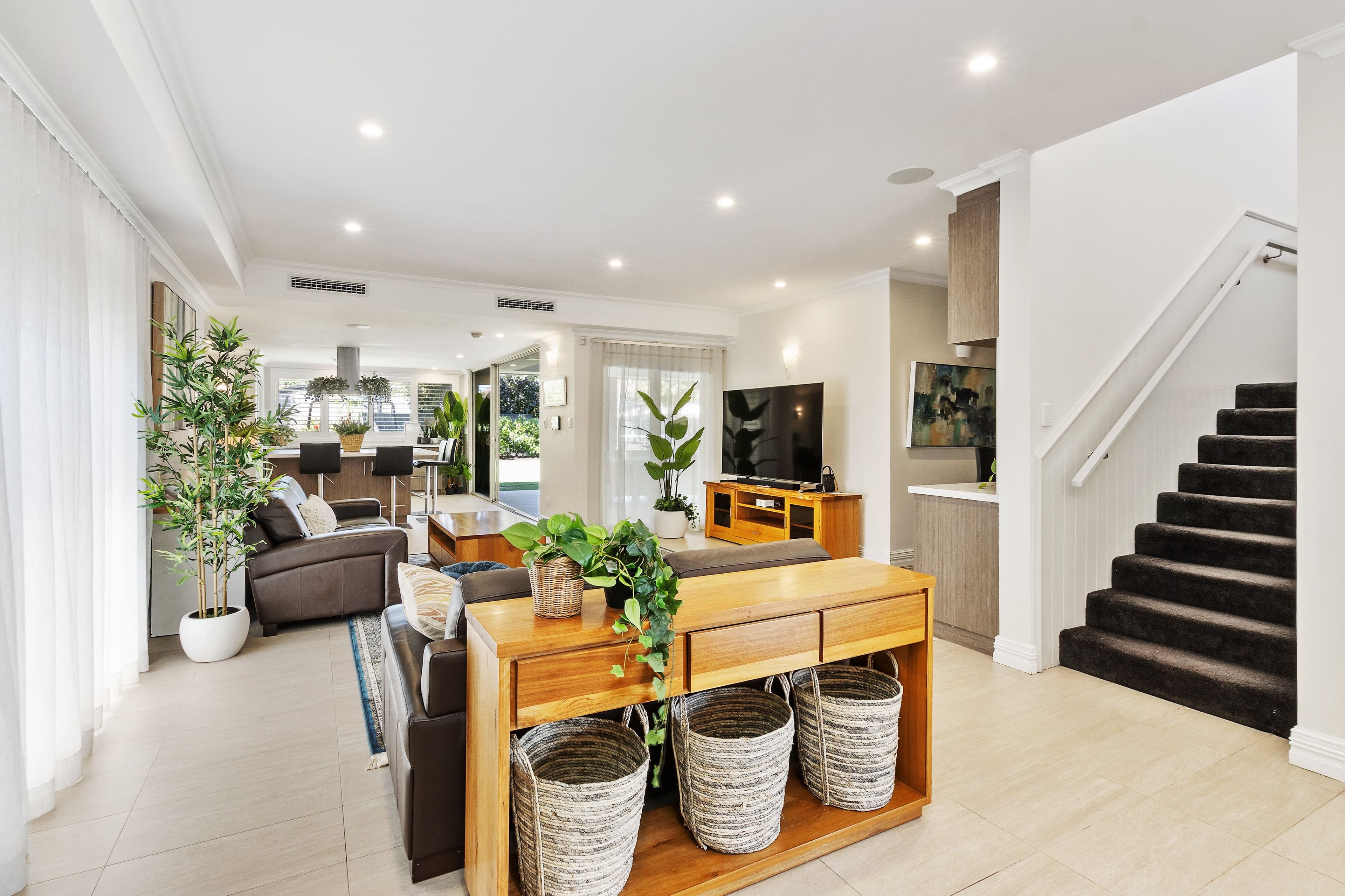28 Retford Place, Carine WA 6020, Carine - Thumbnail 4