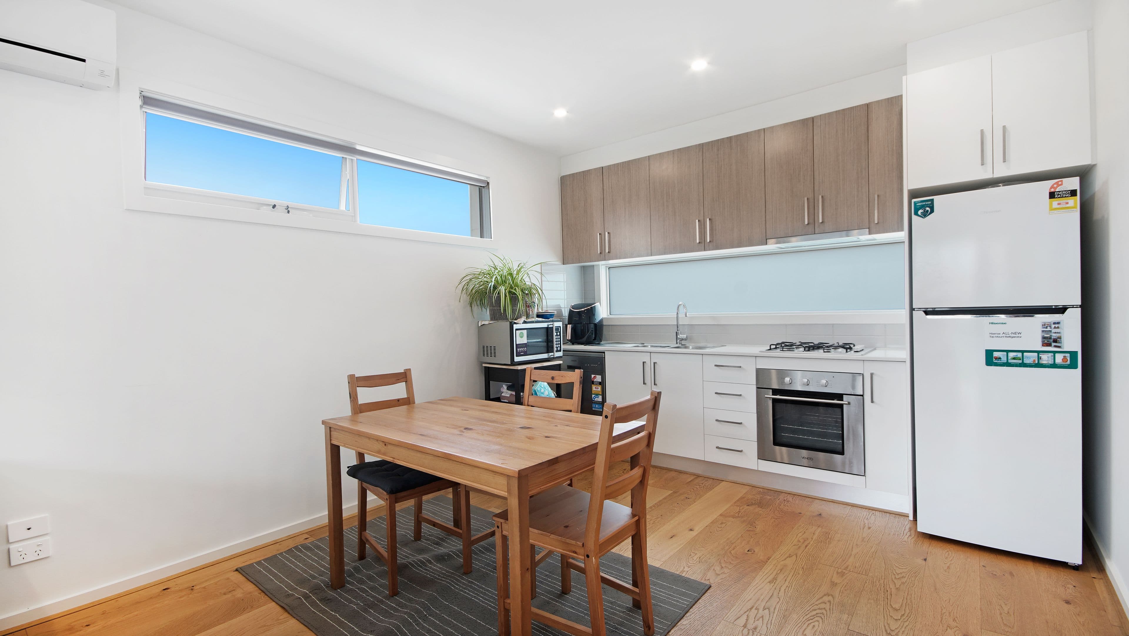 38 Macartney Street, Reservoir VIC 3073, Reservoir - Thumbnail 3