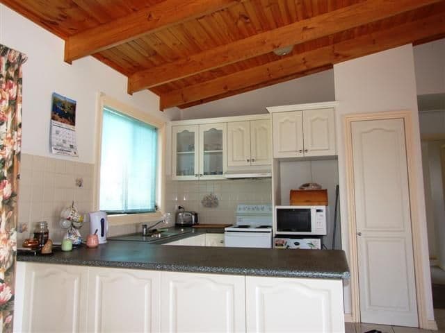 6 Lansell Road, COWES VIC 3922, Cowes - Thumbnail 2