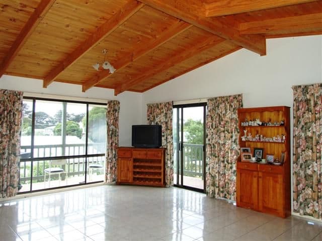 6 Lansell Road, COWES VIC 3922, Cowes - Thumbnail 3