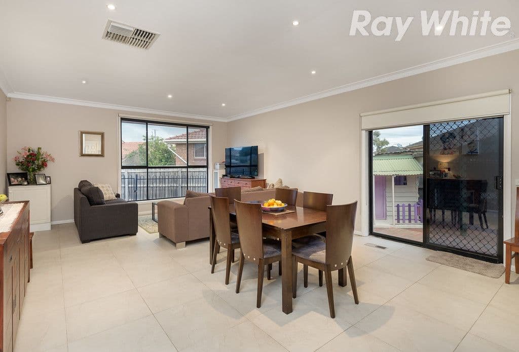 2 Turella Court, Lalor VIC 3075, Lalor - Thumbnail 4