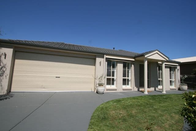 27 Manna Gum Dive, Cowes VIC 3922, Cowes - Image 1