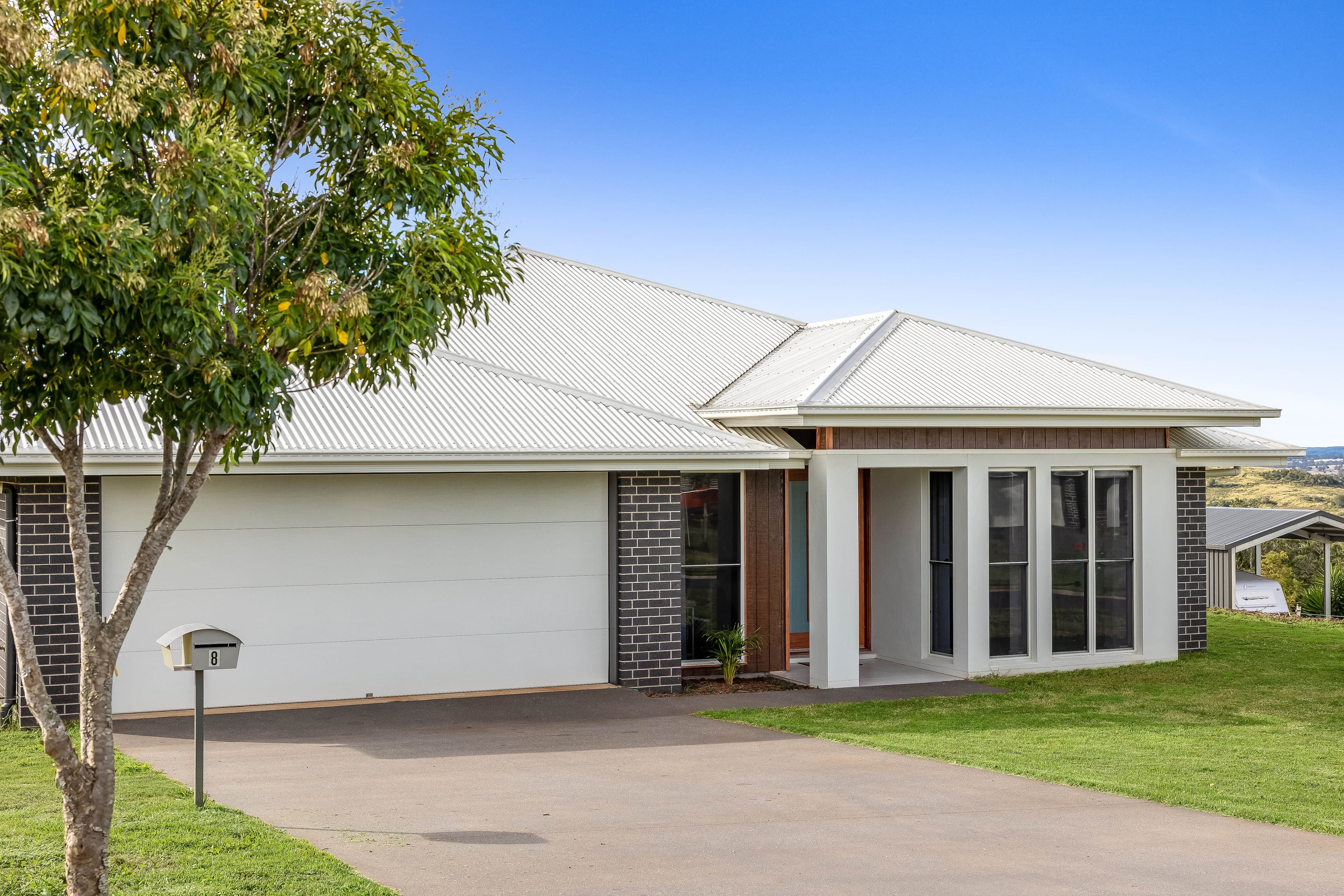 8 Hilltop Drive, Gowrie Junction QLD 4352, Gowrie Junction - Thumbnail 2