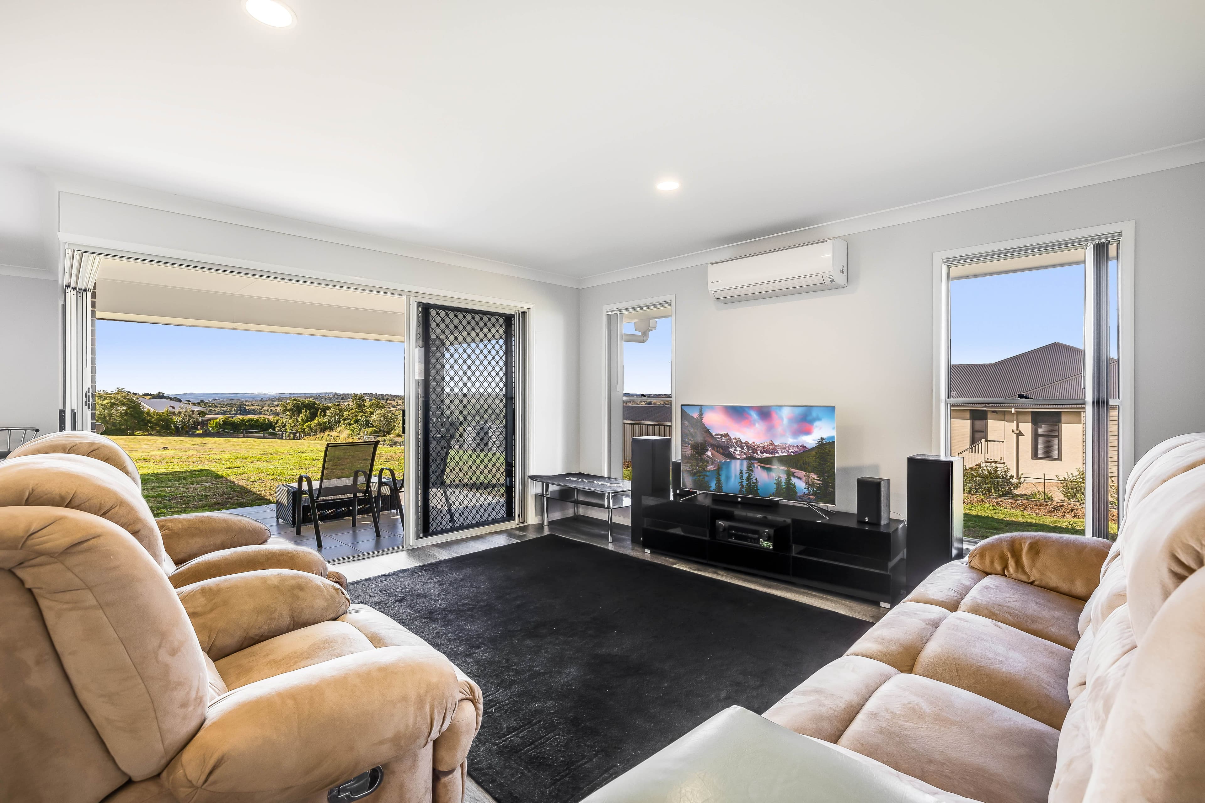 8 Hilltop Drive, Gowrie Junction QLD 4352, Gowrie Junction - Thumbnail 4