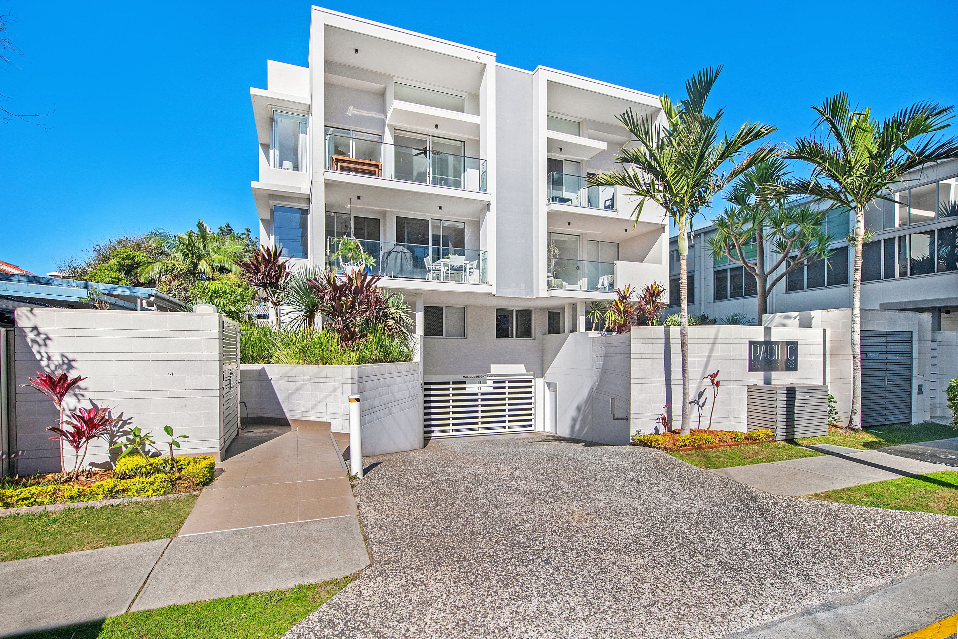 46-48 Peerless Avenue, Mermaid Beach QLD 4218, Mermaid Beach - Image 1