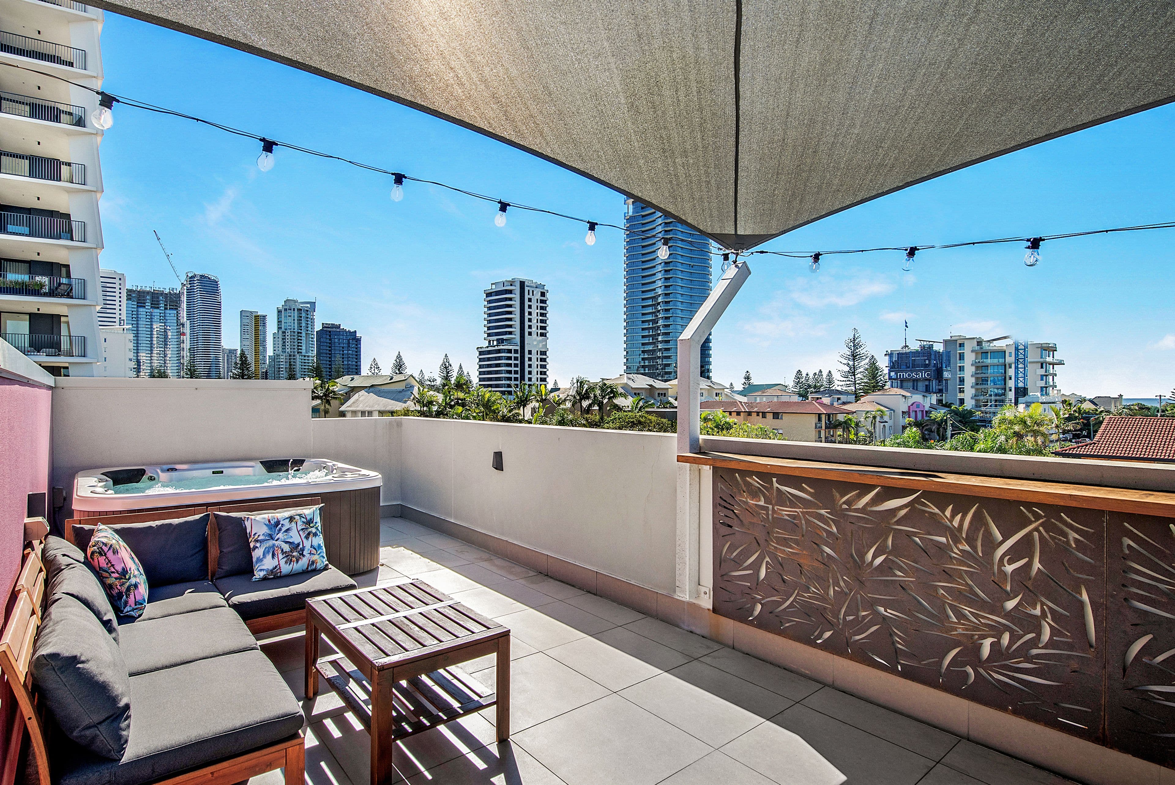 46-48 Peerless Avenue, Mermaid Beach QLD 4218, Mermaid Beach - Thumbnail 3