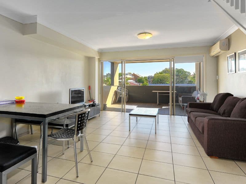 505 BOUNDARY Street, SPRING HILL QLD 4000, Spring Hill - Thumbnail 2