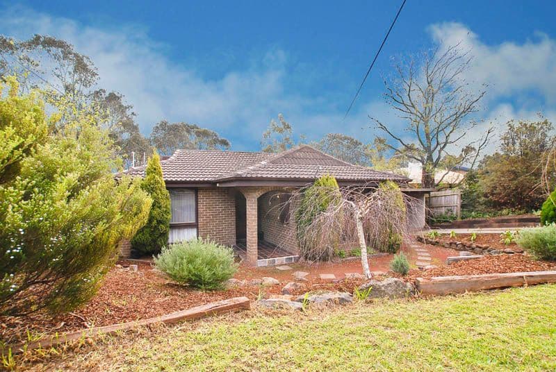 139 Rollinghills Road, CHIRNSIDE PARK VIC 3116, Chirnside Park - Image 1