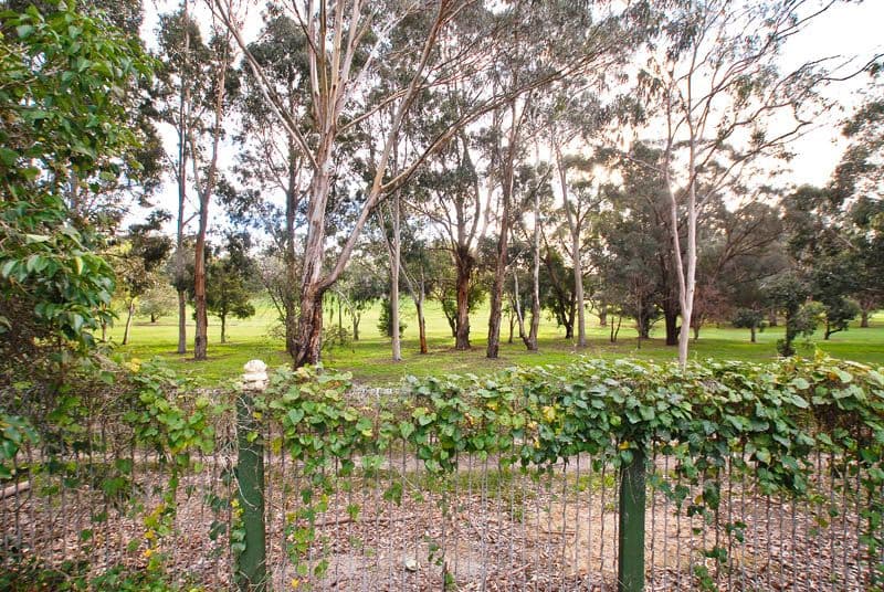 139 Rollinghills Road, CHIRNSIDE PARK VIC 3116, Chirnside Park - Thumbnail 3