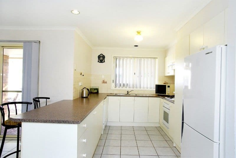 11 Egret Court, LARA VIC 3212, Lara - Thumbnail 2