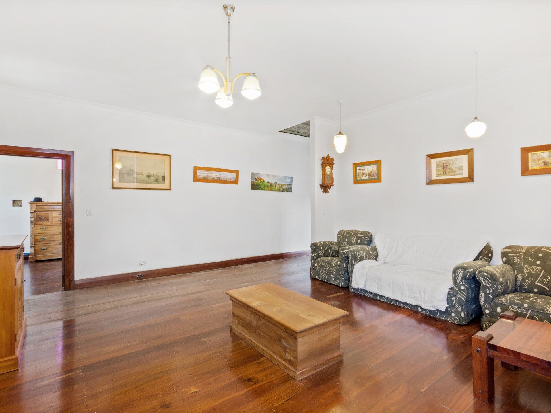 8 fifth Avenue, Bassendean WA 6054, Bassendean - Thumbnail 5