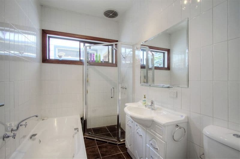 19 Scarlet Street, MORDIALLOC VIC 3195, Mordialloc - Thumbnail 4