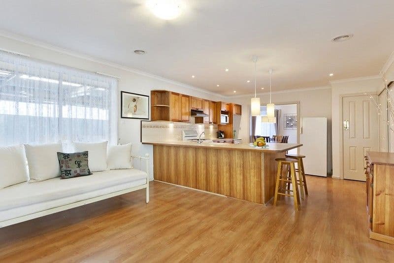 37 O'Connor Road, KNOXFIELD VIC 3180, Knoxfield - Thumbnail 4