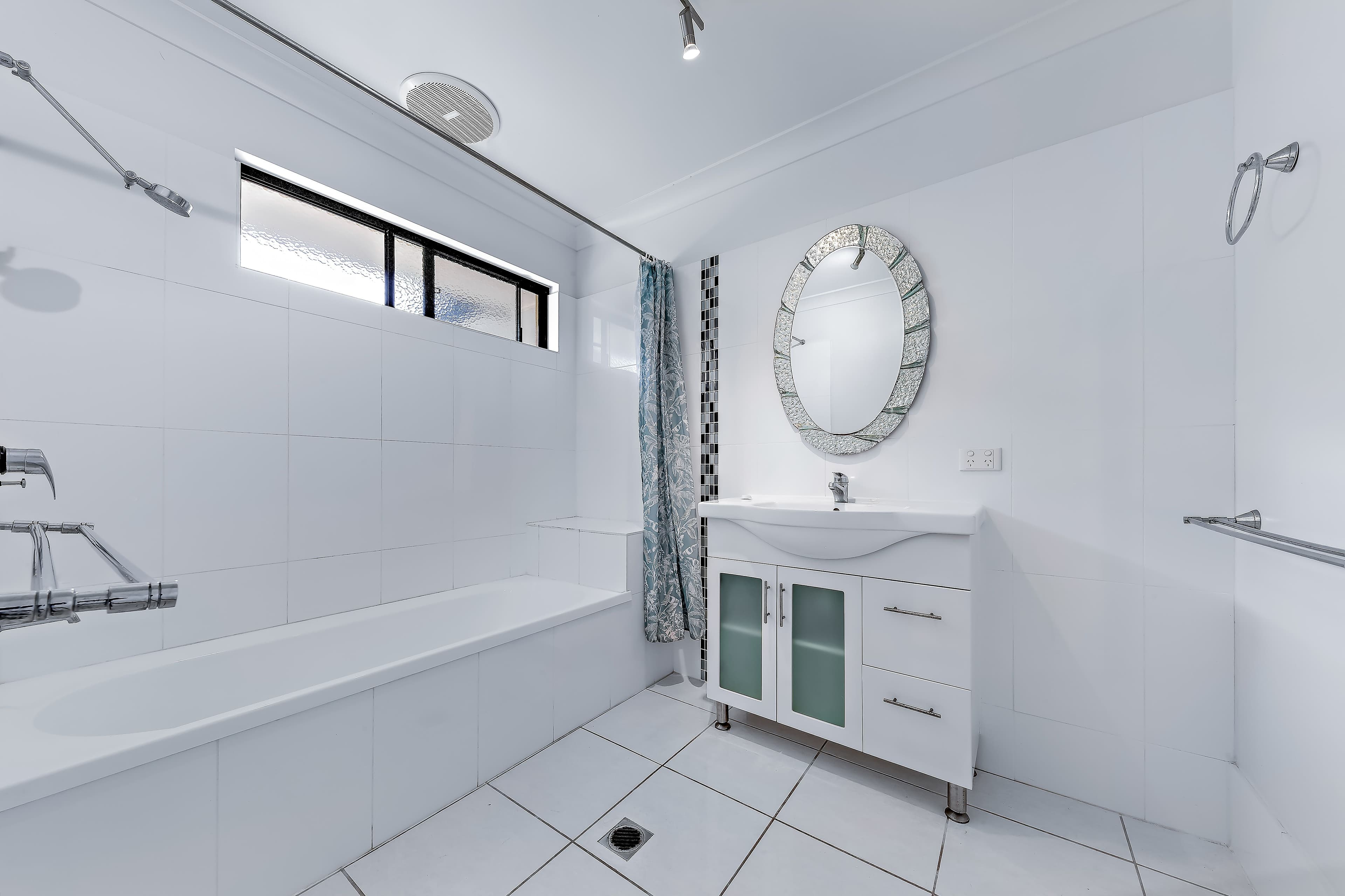 35 Ridge View Road, Cannonvale QLD 4802, Cannonvale - Thumbnail 8