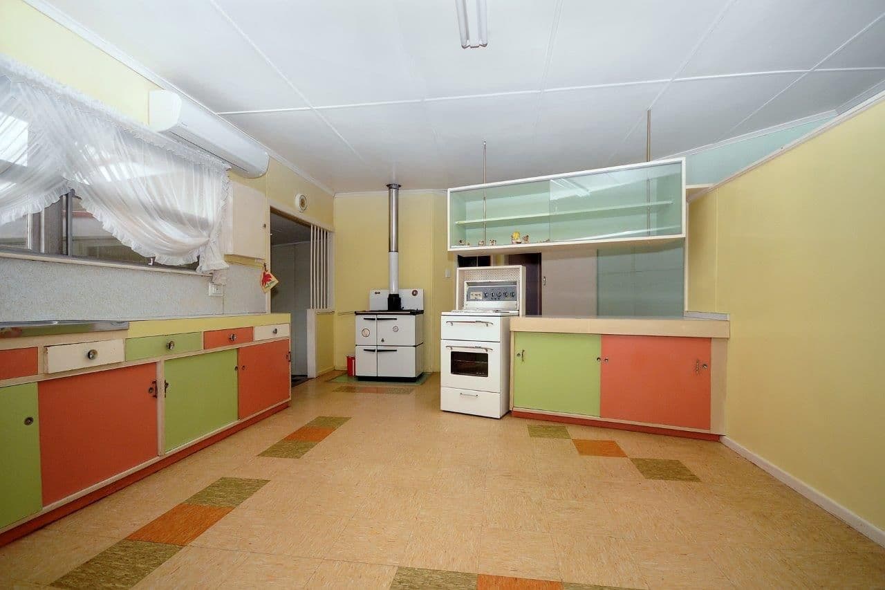 14 Drayton Road, HARRISTOWN QLD 4350, Harristown - Thumbnail 2