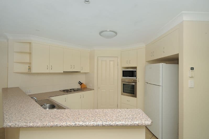 31 Polzin Road, Highfields QLD 4352, Highfields - Thumbnail 2
