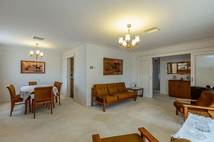 1 Sagan Court, Glen Waverley VIC 3150, Glen Waverley - Thumbnail 3