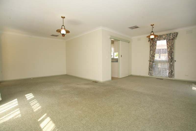 47 Camelot Drive, GLEN WAVERLEY VIC 3150, Glen Waverley - Thumbnail 3